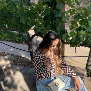 Meet your Posher, Denise